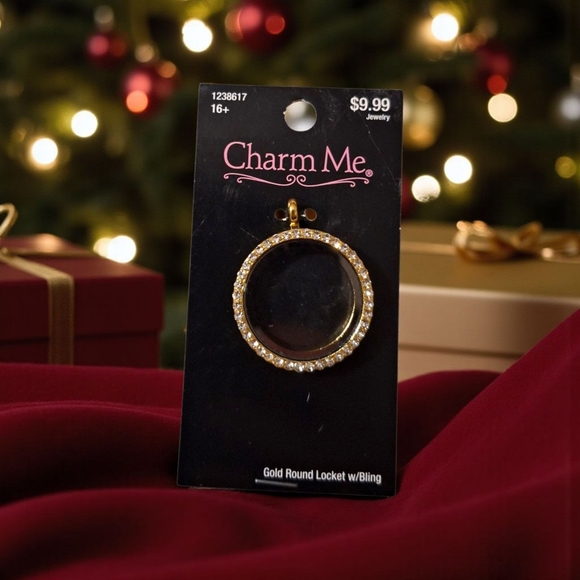 CHARM. Jewelry - Charm ME Gold Round Locket with Bling